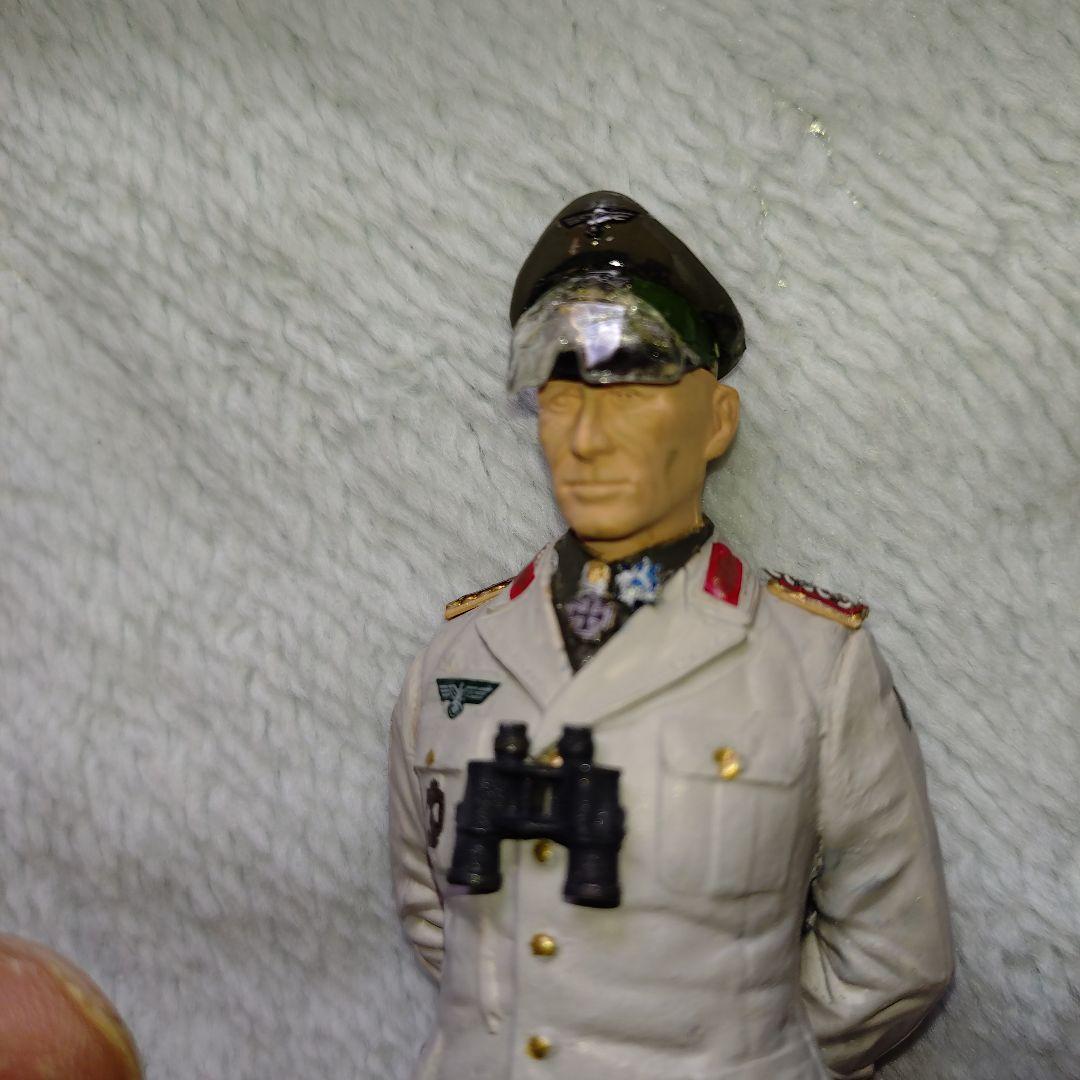 厳寒特価セール！ Wⅱ世界の名将 独軍機甲師団の雄 ロンメル1/16儀仗スタイル