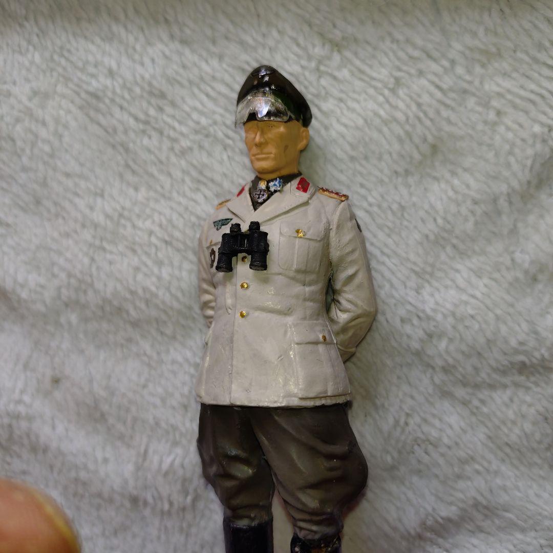 厳寒特価セール！ Wⅱ世界の名将 独軍機甲師団の雄 ロンメル1/16儀仗スタイル