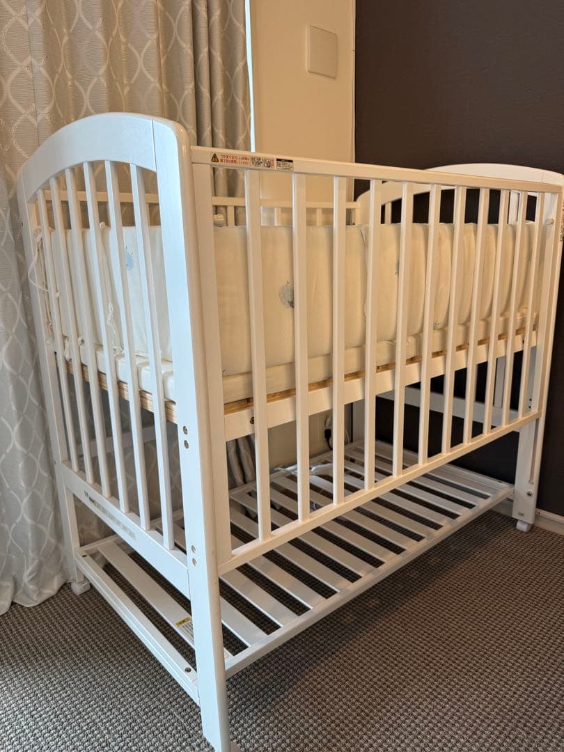港区★超美品　ハイポジション ベビーベッド アーチⅡ+マットレス＋サイドパット