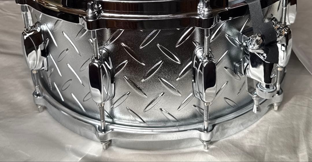 LU1465N Lars Ulrich Signature Model新品　箱無