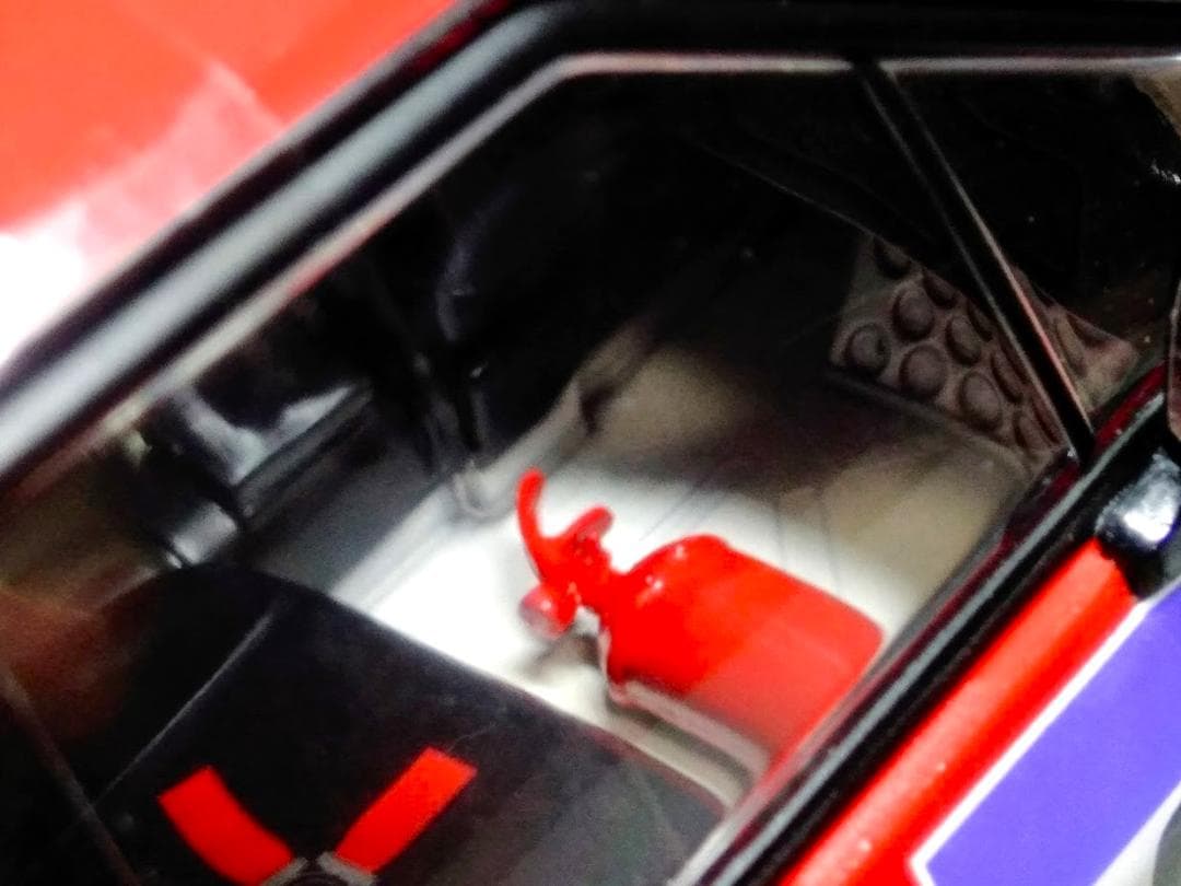 1/18 ソリド　アルファロメオ GTV6　ツール・ド・コルス 1985