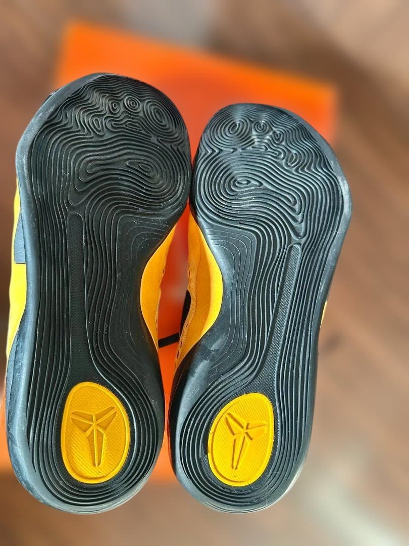 希少 NIKE Zoom Kobe 9 バスケットボールシューズ27.5cm