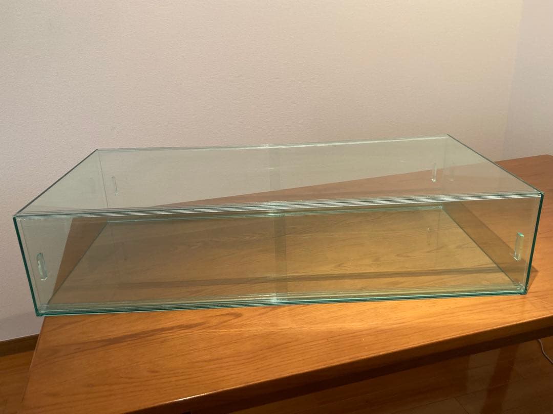 【美品】ガラス加工風 アクリルショーケース