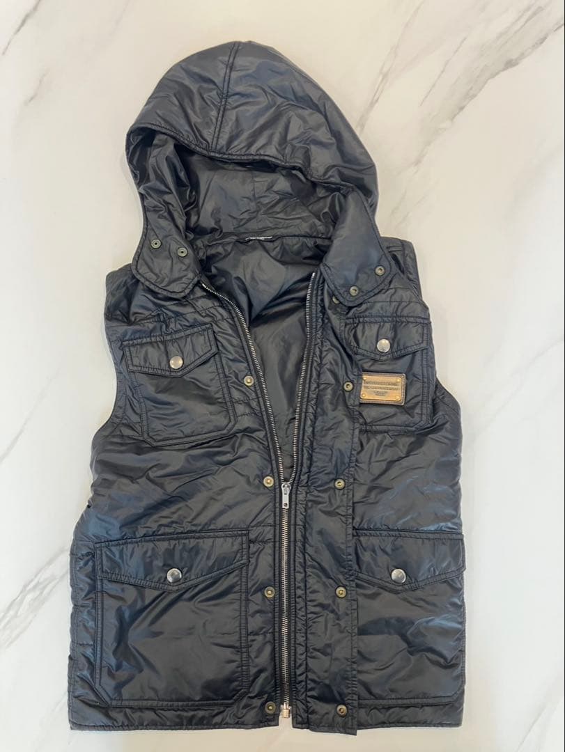 Dolce & Gabbana ブラックダウンジャケット