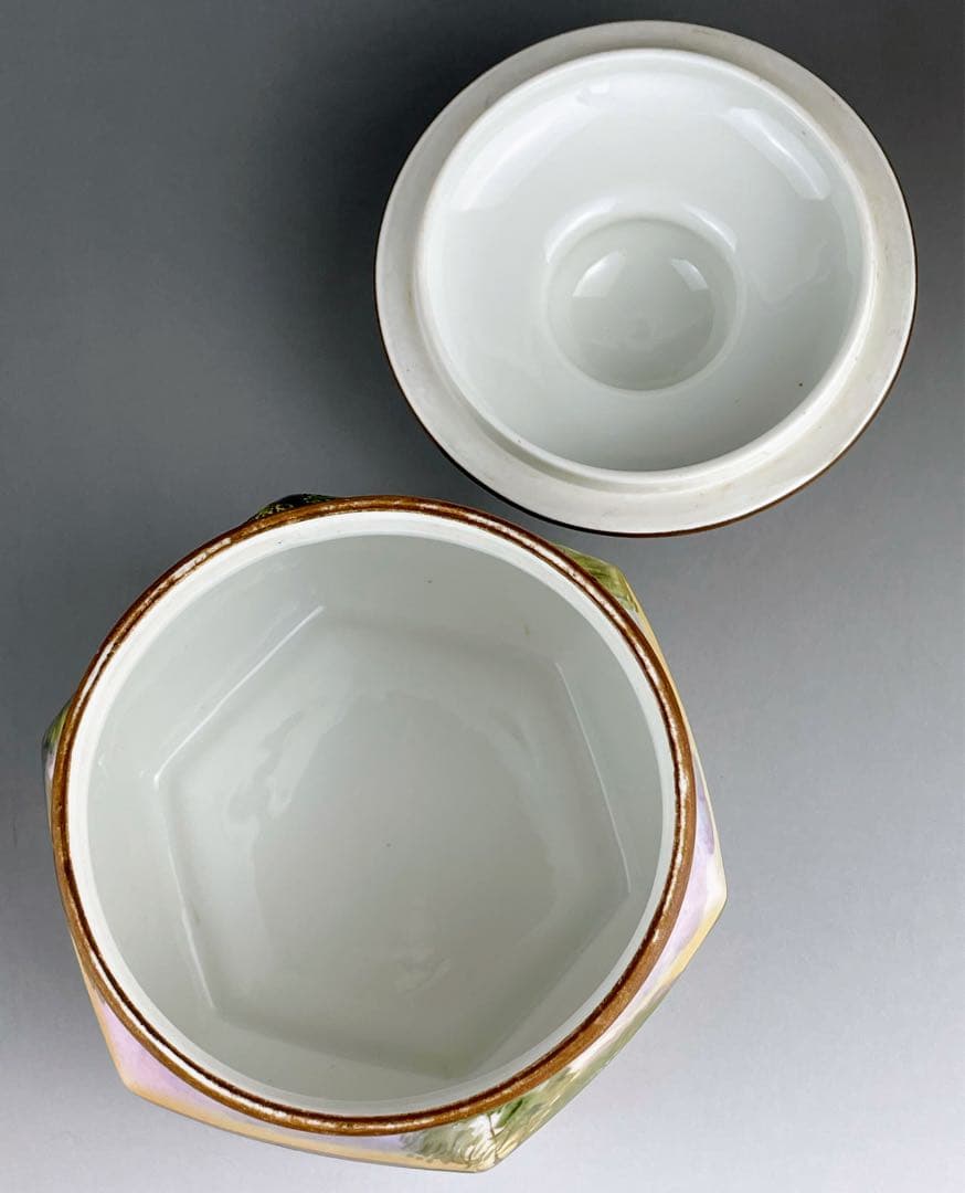 【専用】オールドノリタケ ヒュミドール 葉巻入れ 白鳥風景紋 盛り上げ