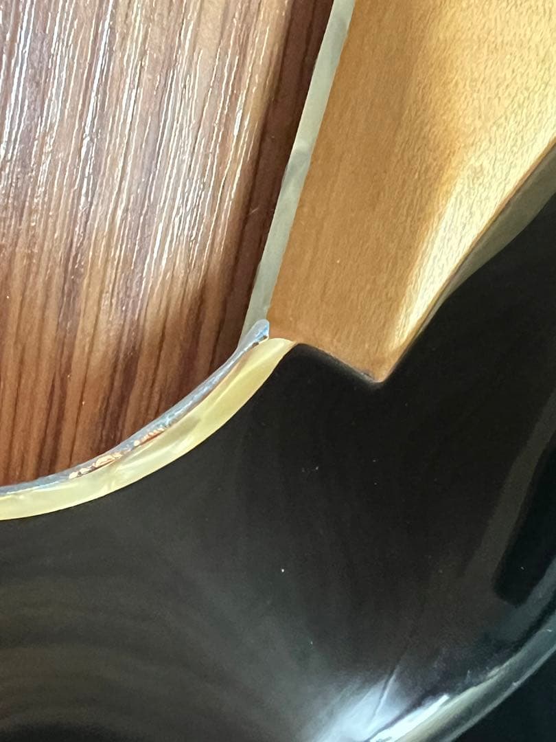 Ibanez UV777P 7弦 Steve Vaiモデル