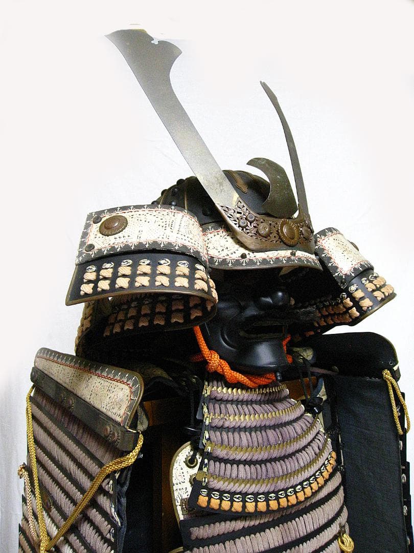 #等身大 #現代鎧 #鎧 #鎧兜 #甲冑 #具足 #面頬 #籠手 #脛 #佩楯