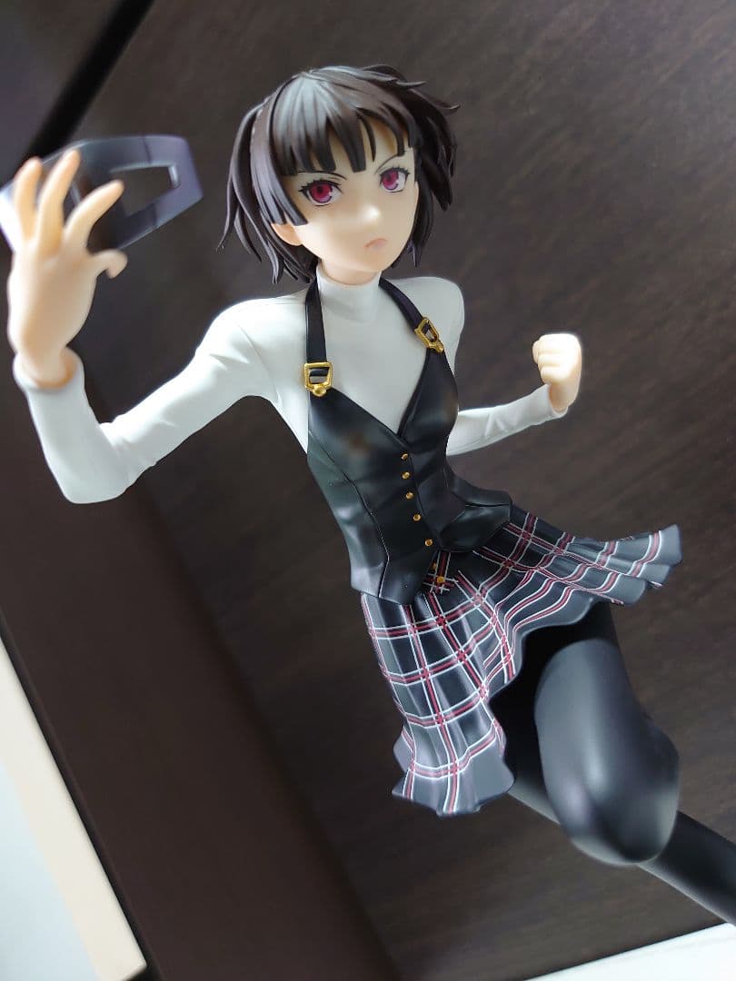 ペルソナ５ ザ・ロイヤル 新島真 制服Ver. ホビージャパン フィギュア