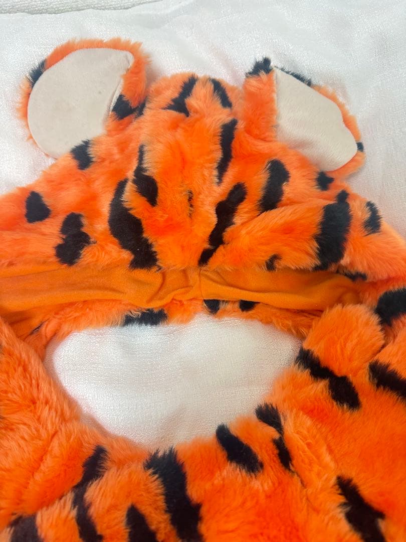 【美品】【即日発送】ティガー　ファンキャップ　マフラー　手袋　ディズニー