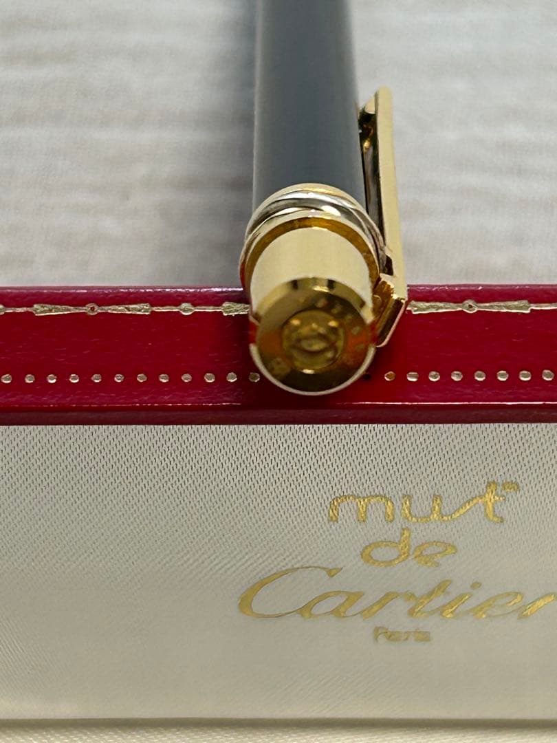 超希少　カルティエ　cartier トリニティ　黒✖︎金　未使用に近い極美品