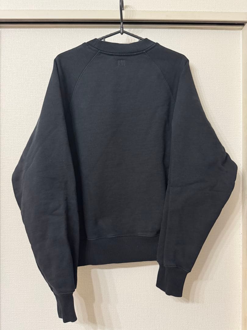 アミパリ　スエット　ロゴ