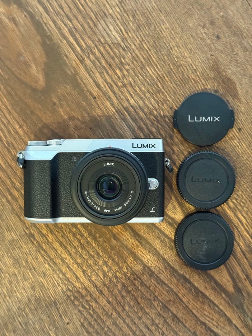 Panasonic LUMIX DMC-GX7MK2単焦点レンズ付き