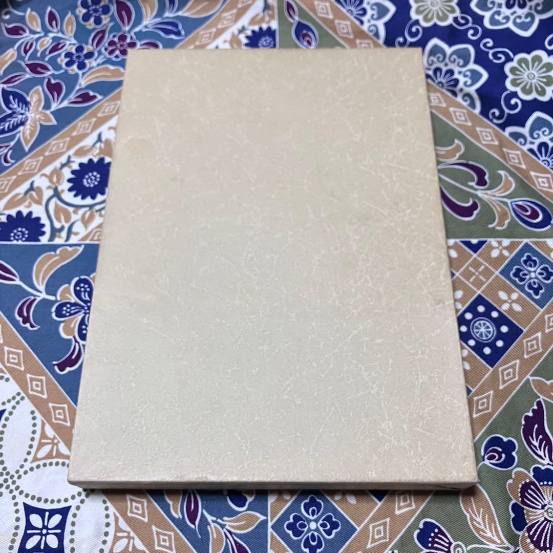 駒のささやきー将棋駒の魅力とその世界ー