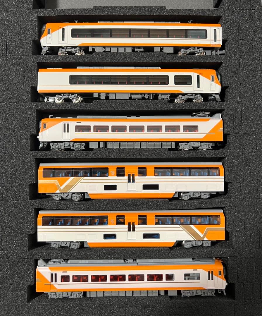 近鉄30000系ビスタEX新塗装＋22600系　鉄道模型