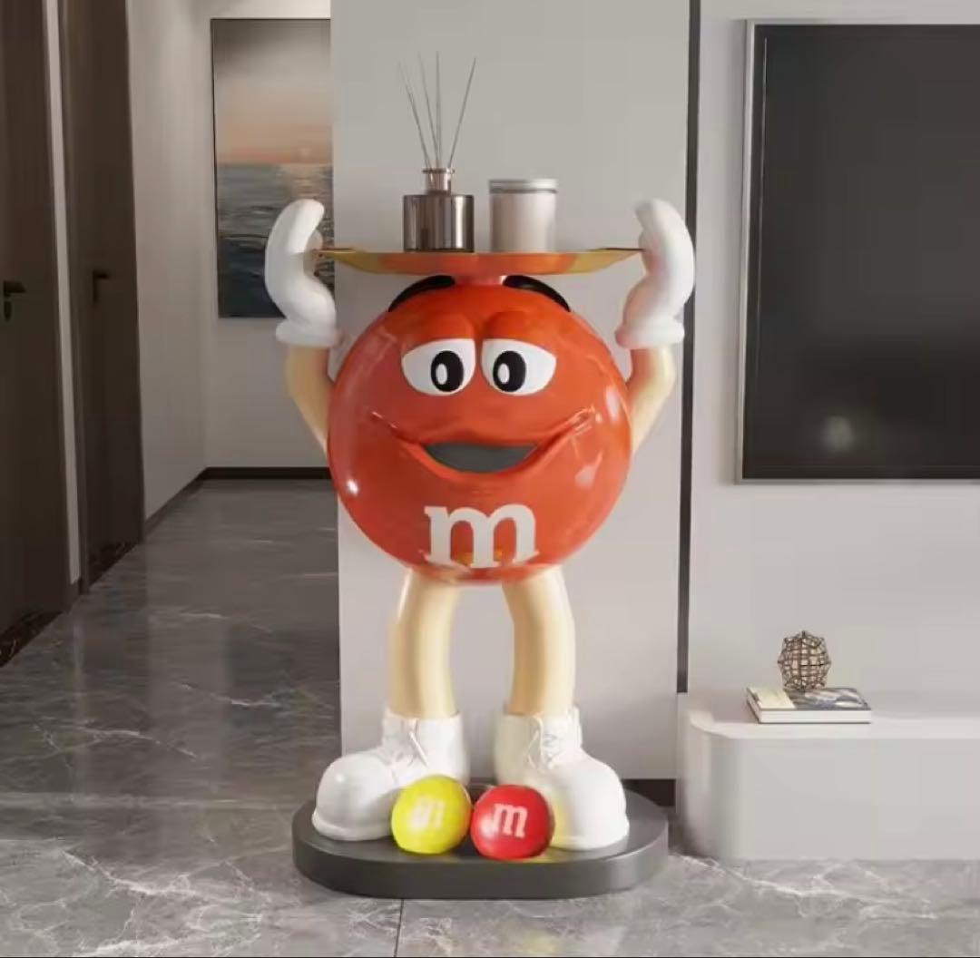 M&M's エムアンドエムズ サイドテーブル フィギュア　レッド 赤