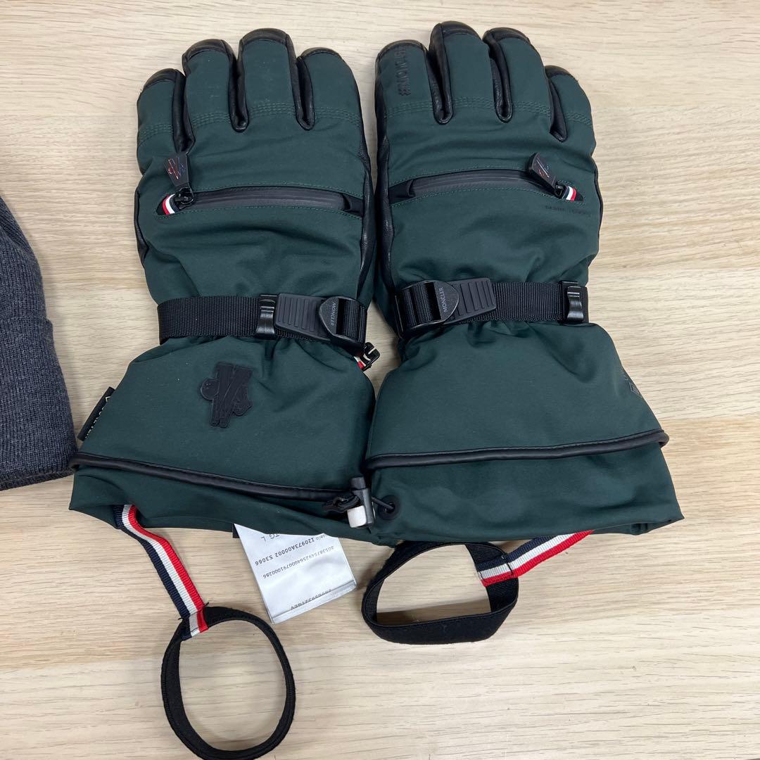 Moncler グローブ　帽子 手袋