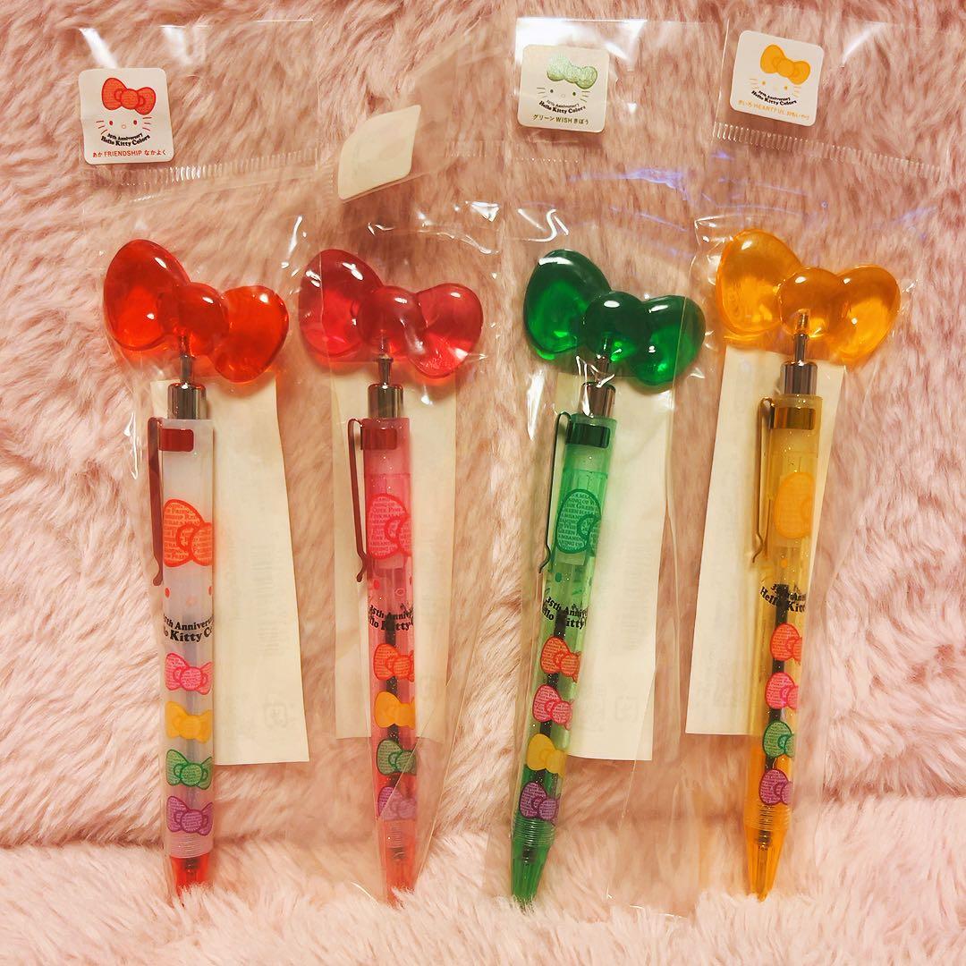 希少レア　ハローキティ　リボン　ボールペン　　2009 平成レトロ　サンリオ