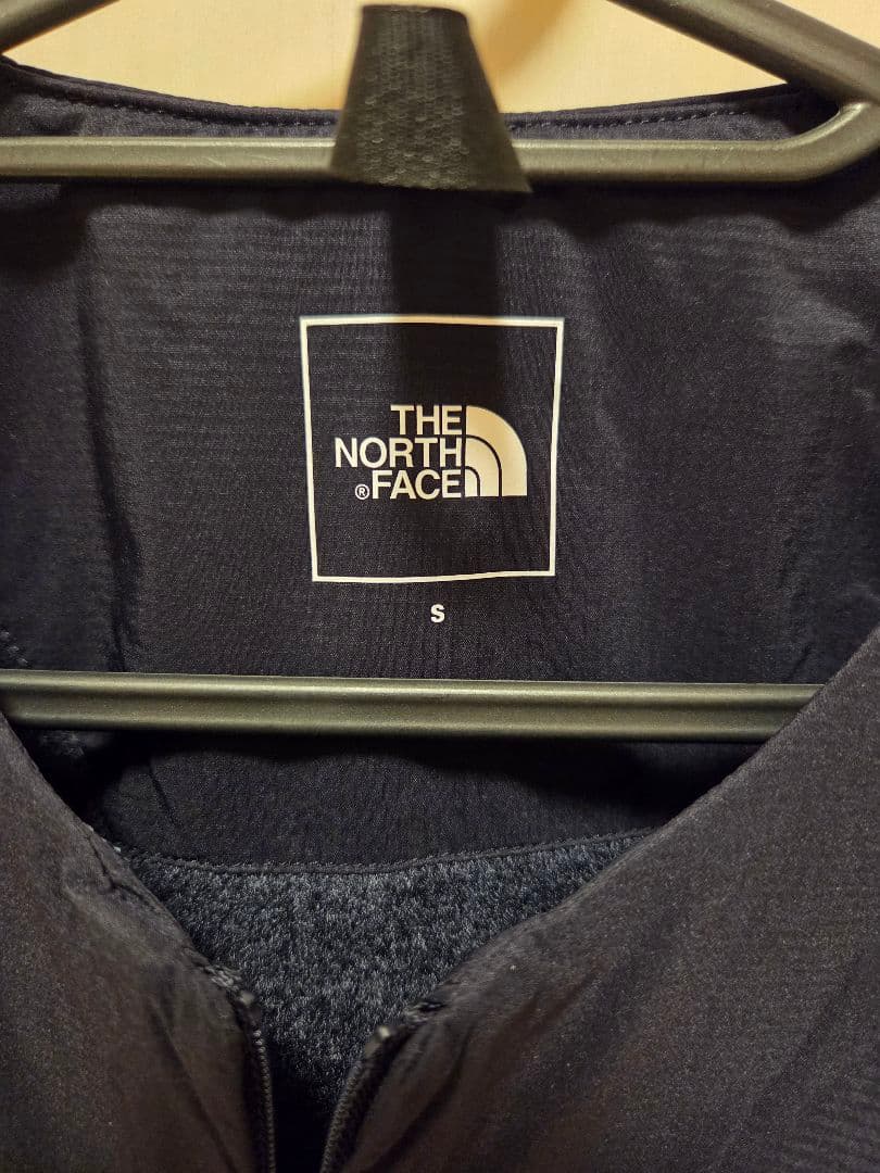 ノースフェイス　スリークコンフォートジップカーディガン