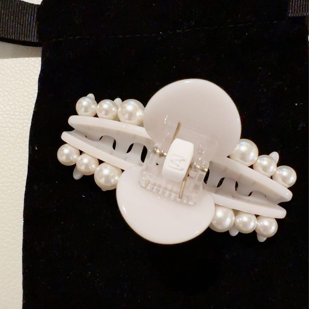 Alexandre de Paris パール クリップ9cm クリアベージュ
