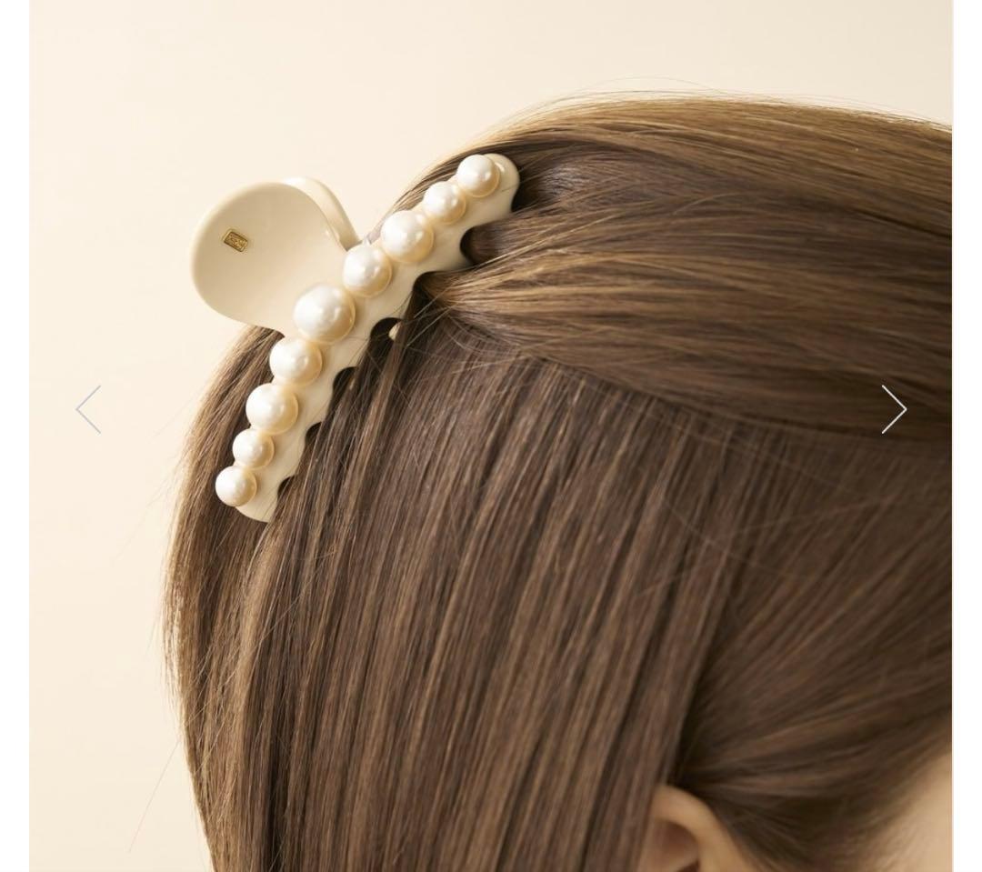 Alexandre de Paris パール クリップ9cm クリアベージュ