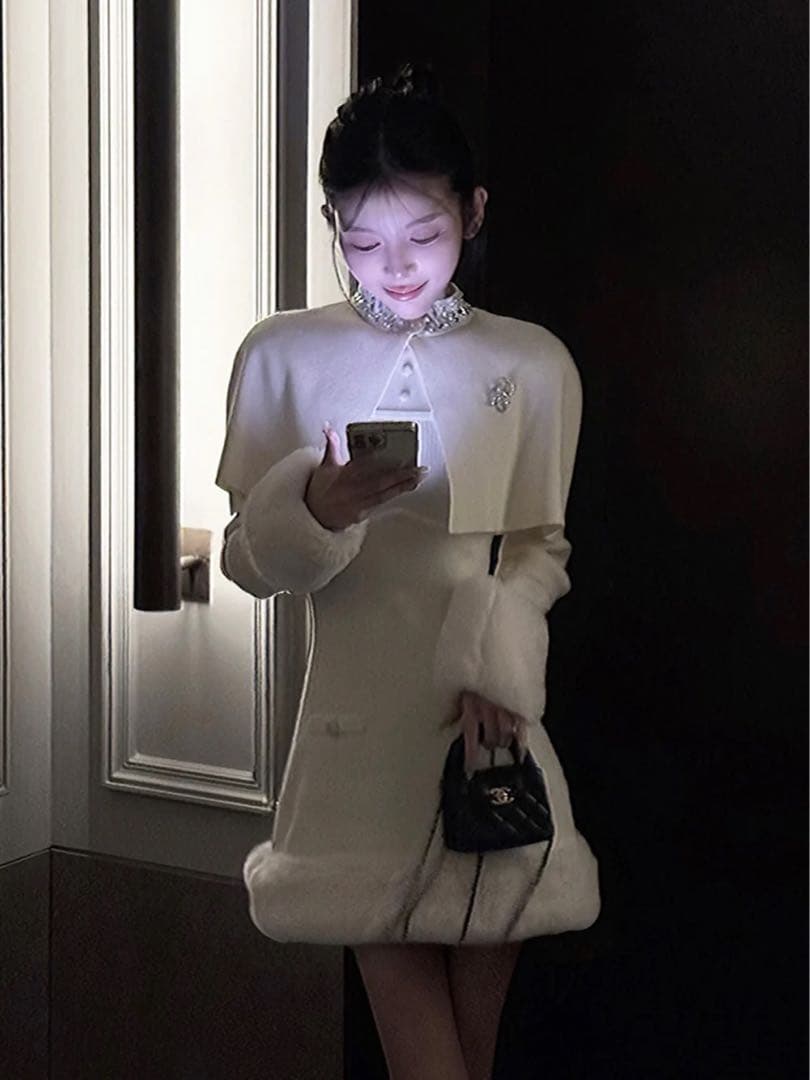 ダーリッチ Darich ビジューケープニットミニワンピース ホワイト FL