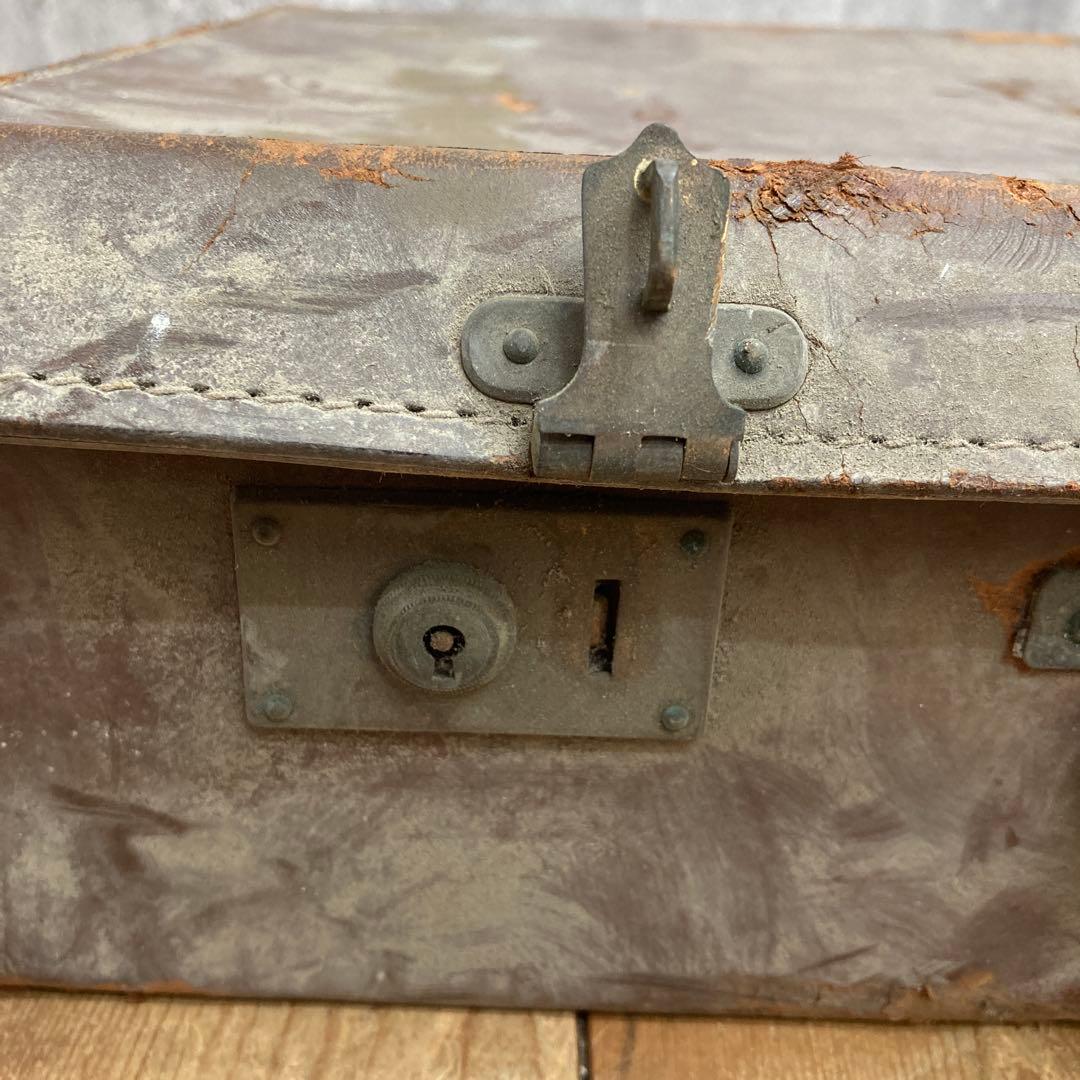 A-1 【激レア・味出し】ヴィンテージ レザーアンティークトランク / 昭和レト