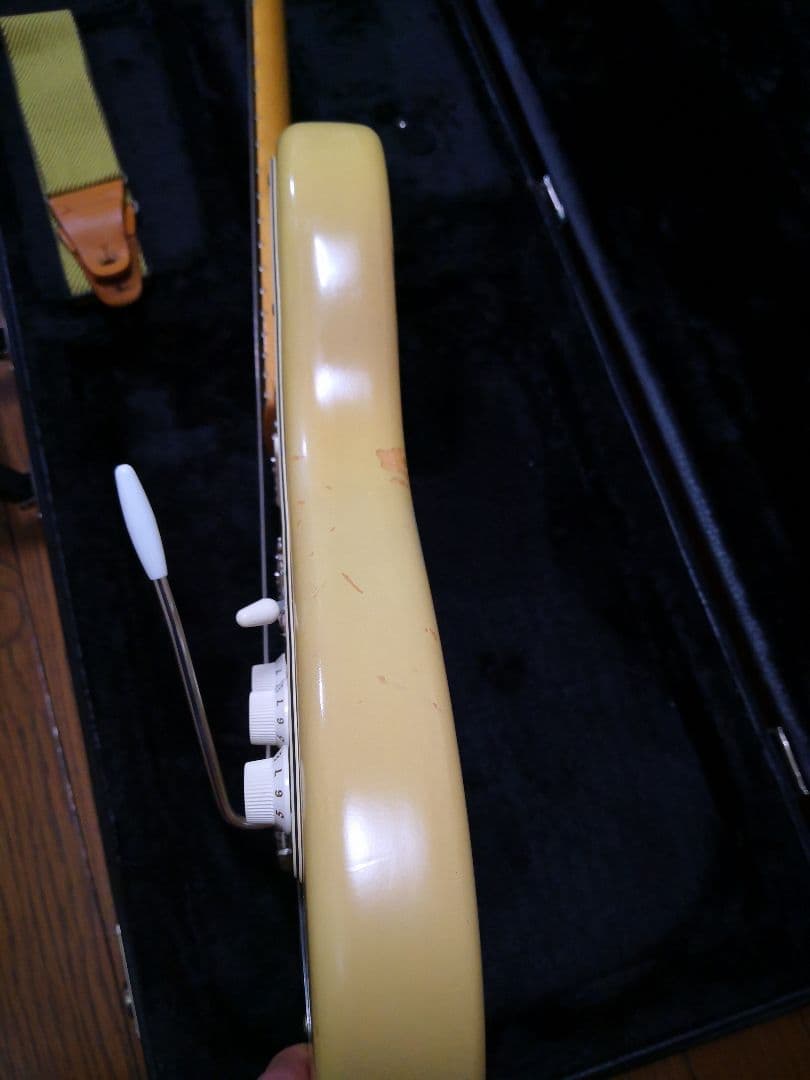 FENDER HIGHWAY ONE ソフトケース付きます。