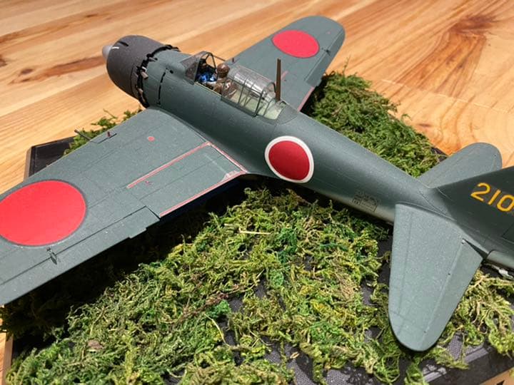 タミヤ　リアルサウンド零戦52型　塗装済み完全品