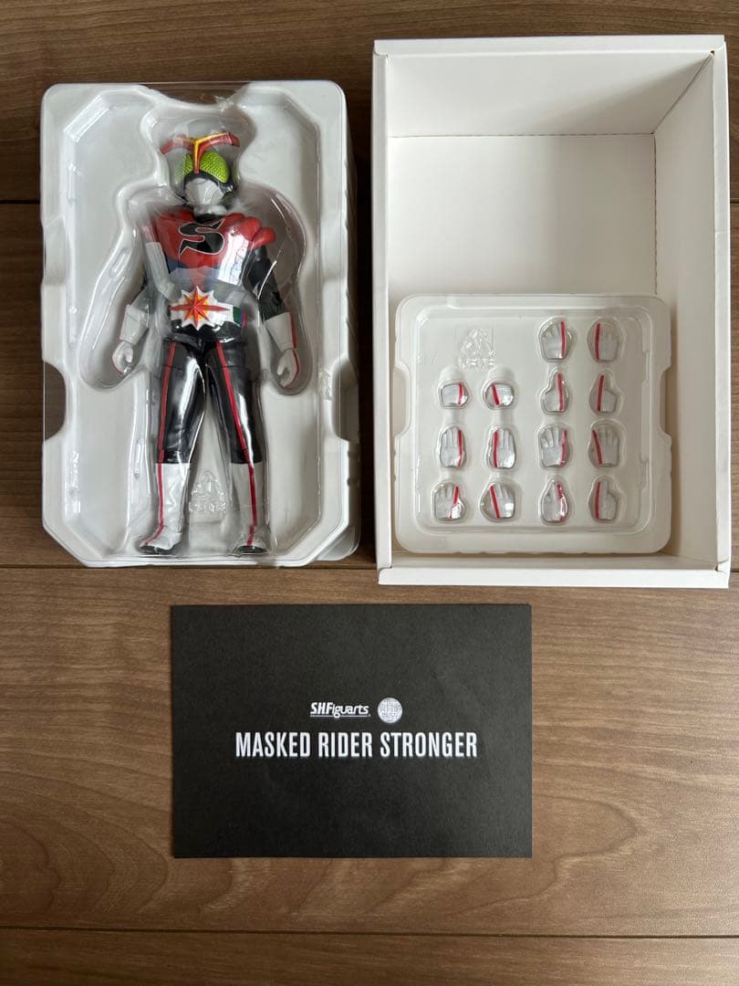 真骨彫　仮面ライダー