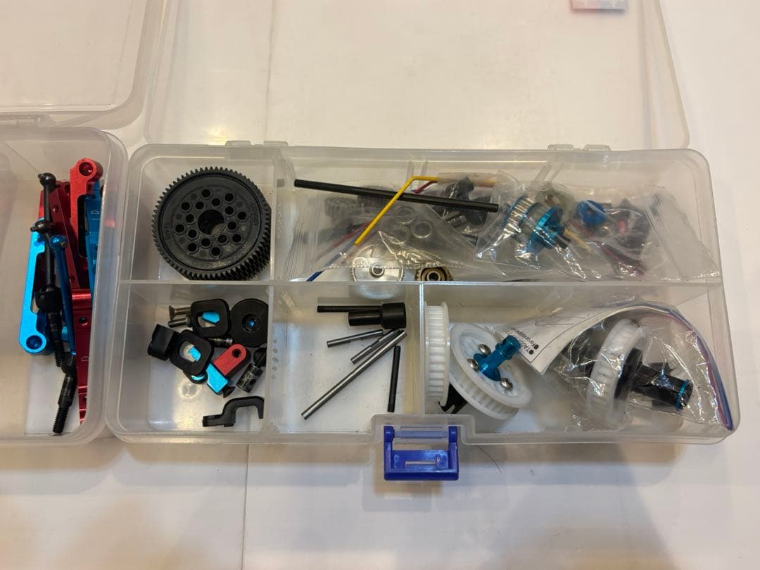 タミヤ TA05 本体とパーツいろいろ