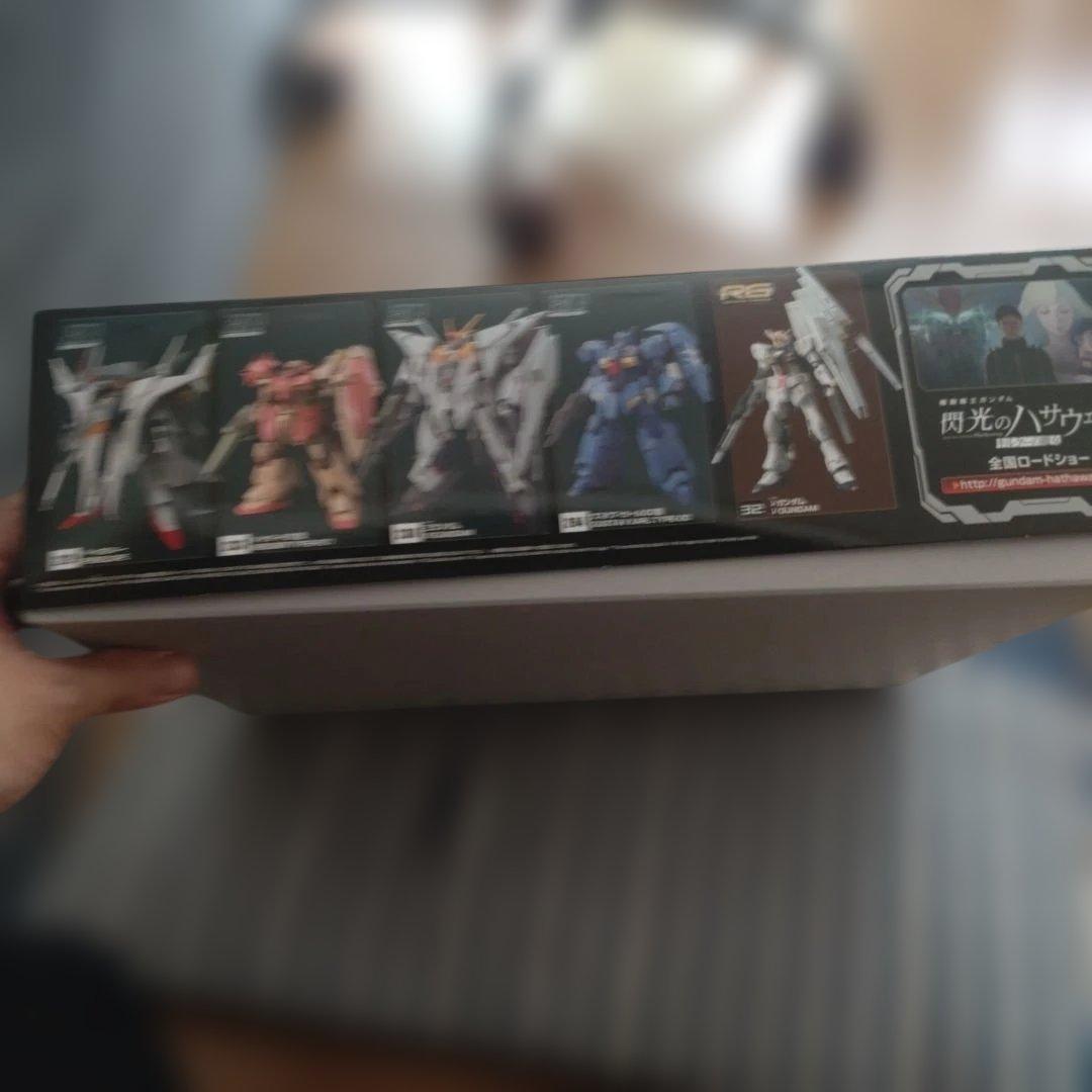 閃光のハサウェイ。プラモデル。ガンプラ。クスィーガンダム。HG。未開封