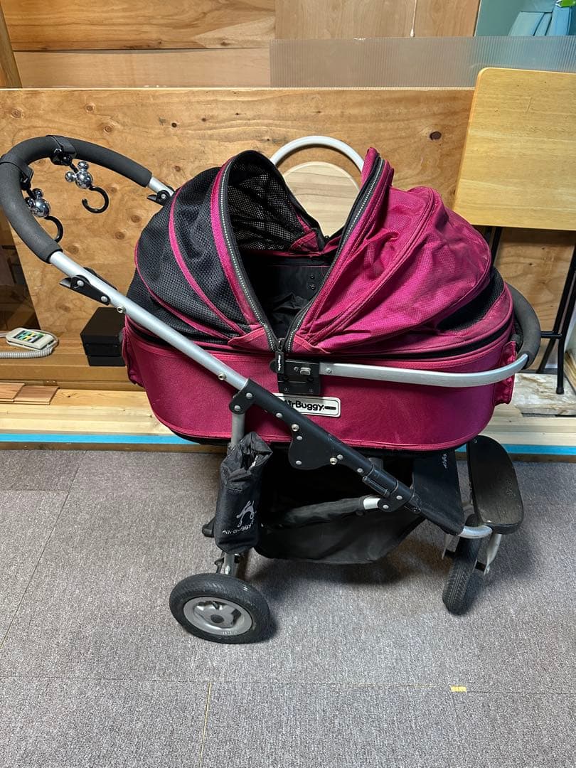 AIRBUGGY PET(DOME2,ブレーキモデル,M) 引取り/配送可能