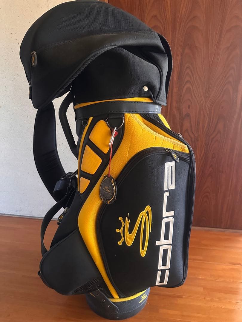 ゴルフ　Cobra コブラ　キャディバッグ