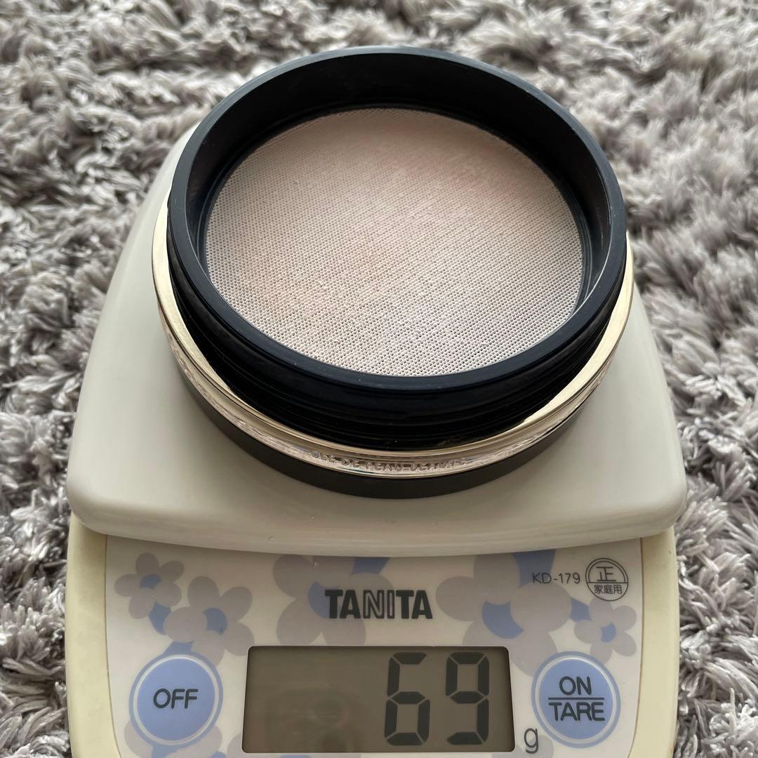 クレ・ド・ポー ボーテ プードルトランスパラントn 1 ライト