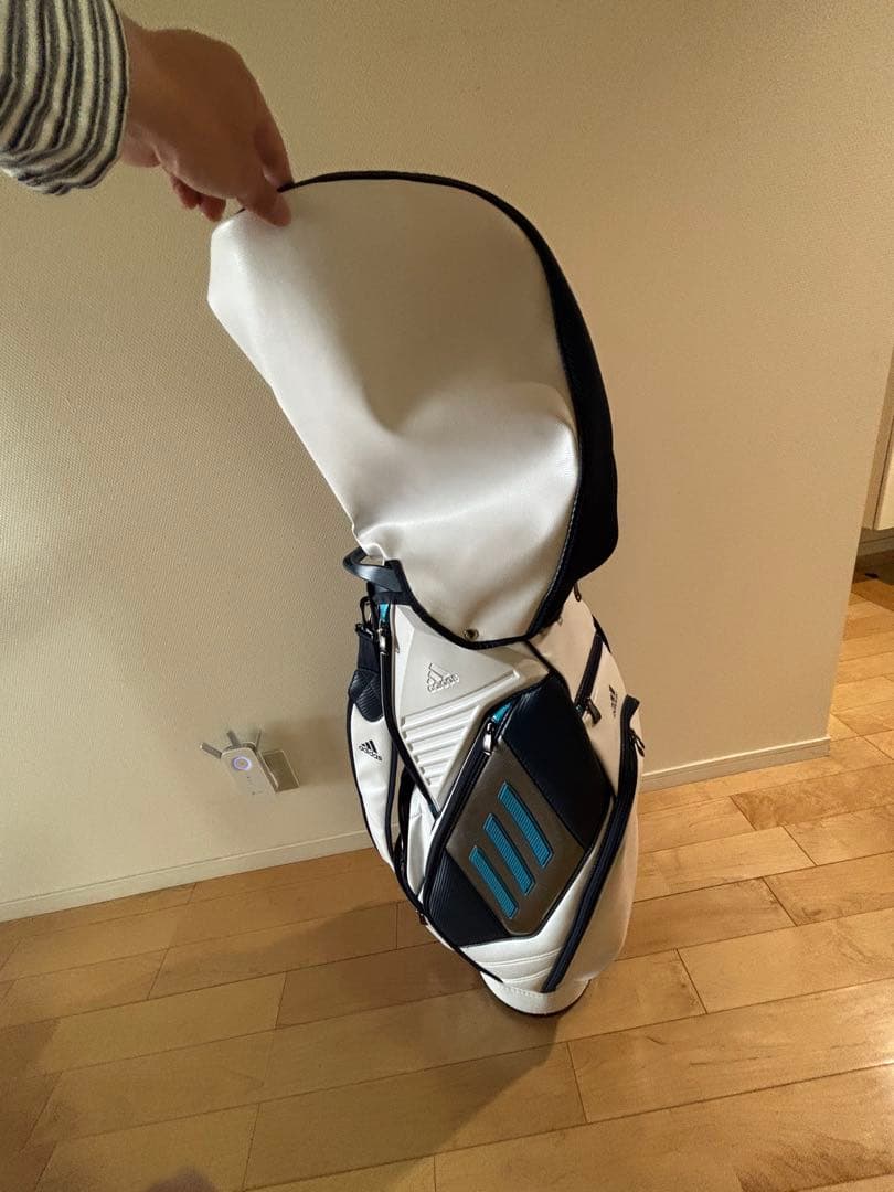 adidas キャディバッグ ホワイト/ブルー