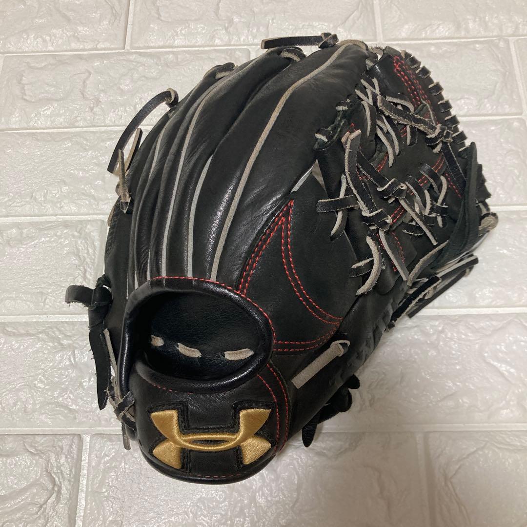 サンキュー侍様　アンダーアーマー　グローブ 軟式グラブ 右投げ 内野手用　大人用
