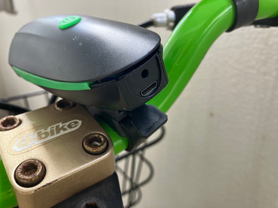 a.　d-bike 幼児用自転車 黒/緑 16インチ　カゴ付き