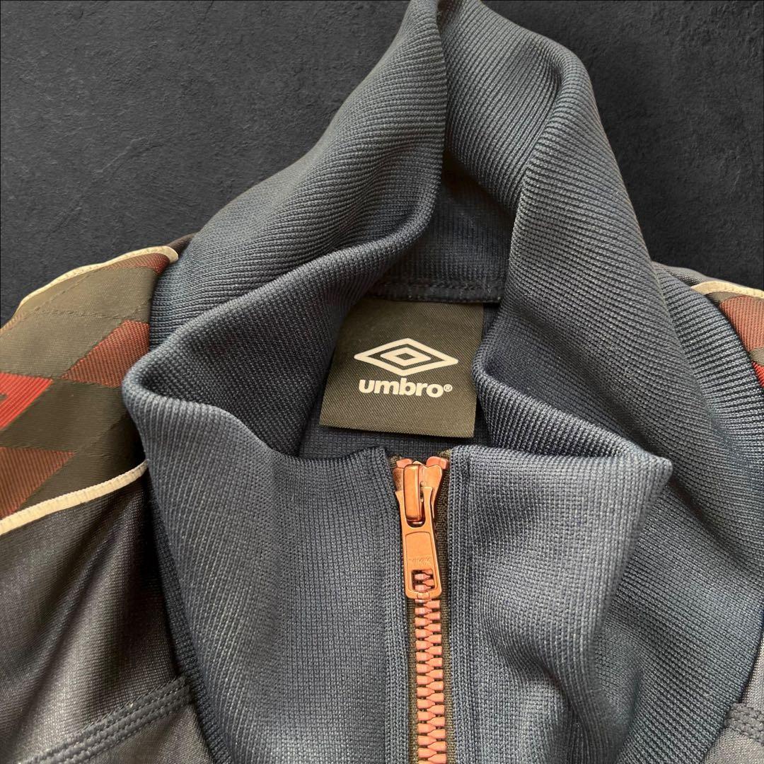 00s umbro イングランド代表　短丈 トラックジャケット　　　メンズ M