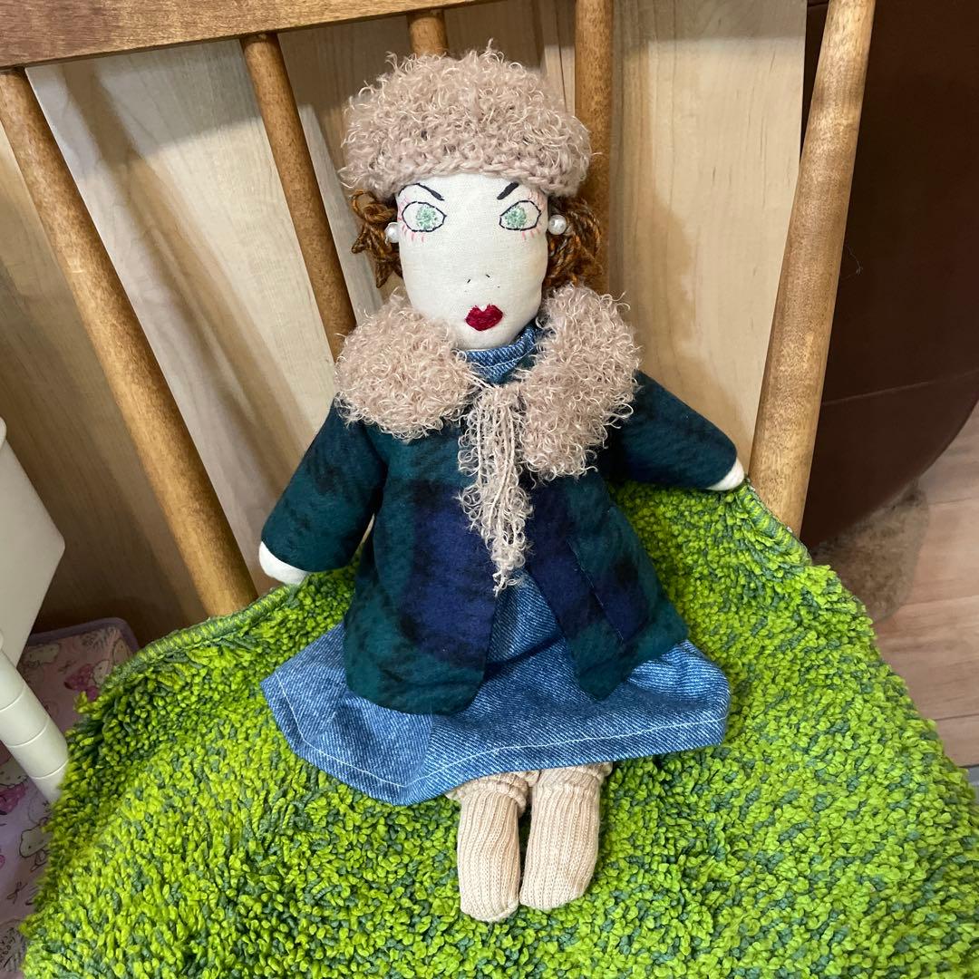 るー…刺繍カーディガンがおしゃれな女の子