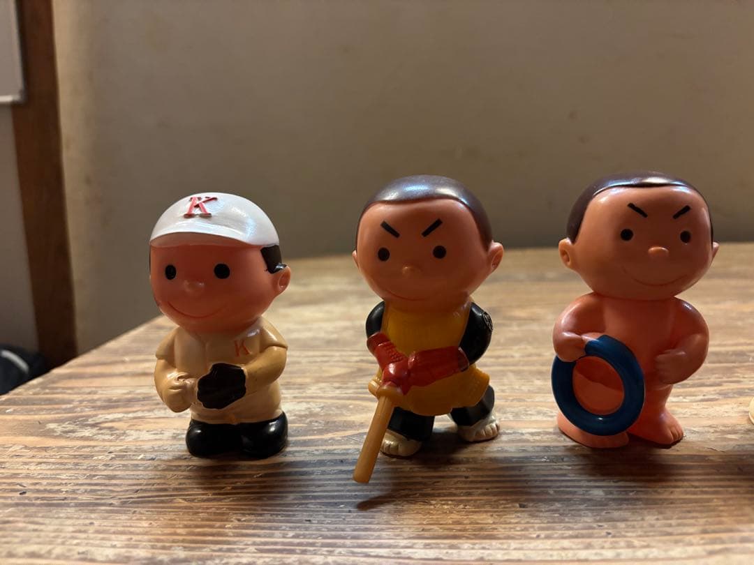 鹿児島銀行　貯金箱6体セット