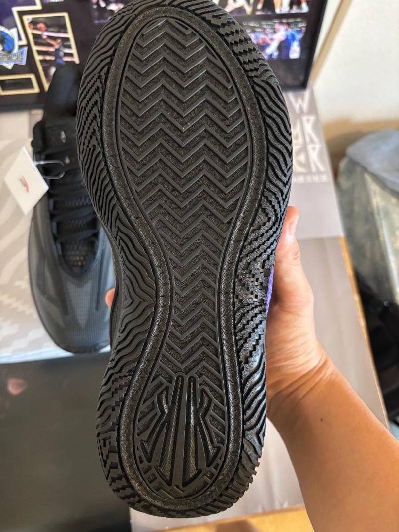 ば*ン様 今年もお世話になりました。ANTA KAI Speed2　US9.5