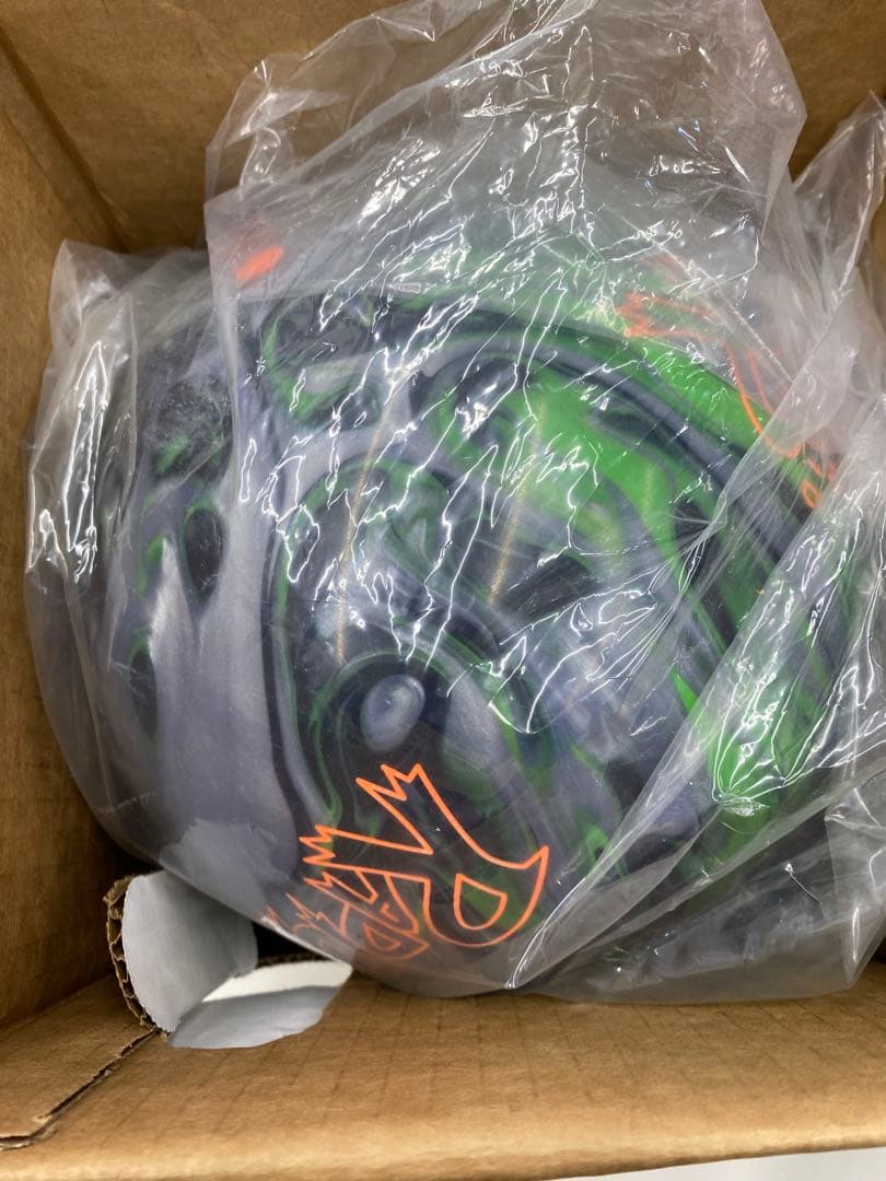 ZIG ZAG ボウリングボール 15LB ブラック/シルバー/ライム