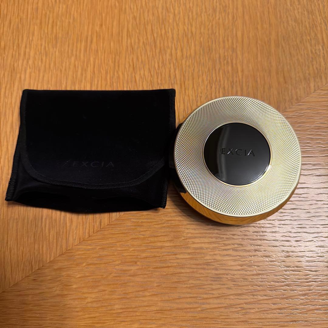 アルビオンエクシア　セレスティアルベール　フェイスパウダー　NA01 ケース付