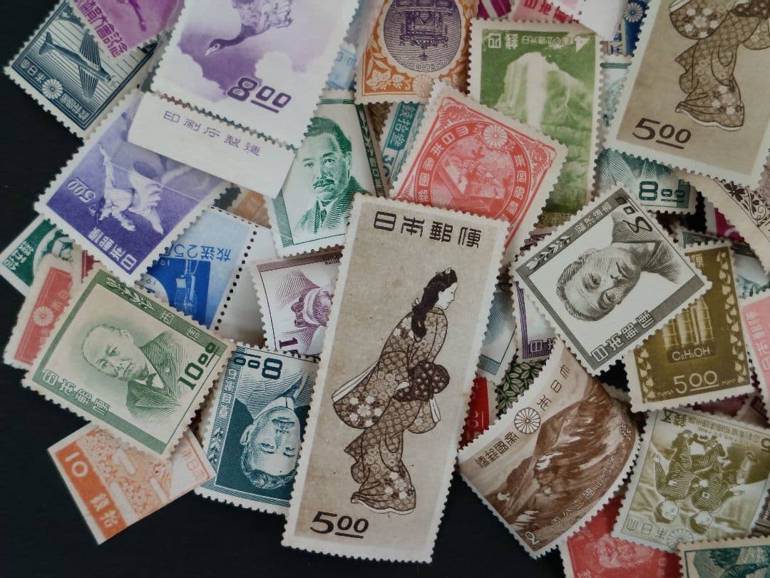 ●　銭単位切手　未使用　見返り美人・月に雁・キジ航空等を含む古い切手　●
