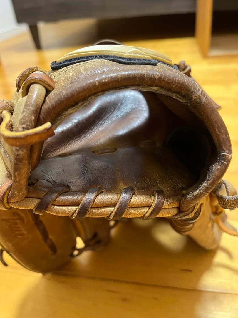 Mizuno Global Elite ピッチャー用グラブ