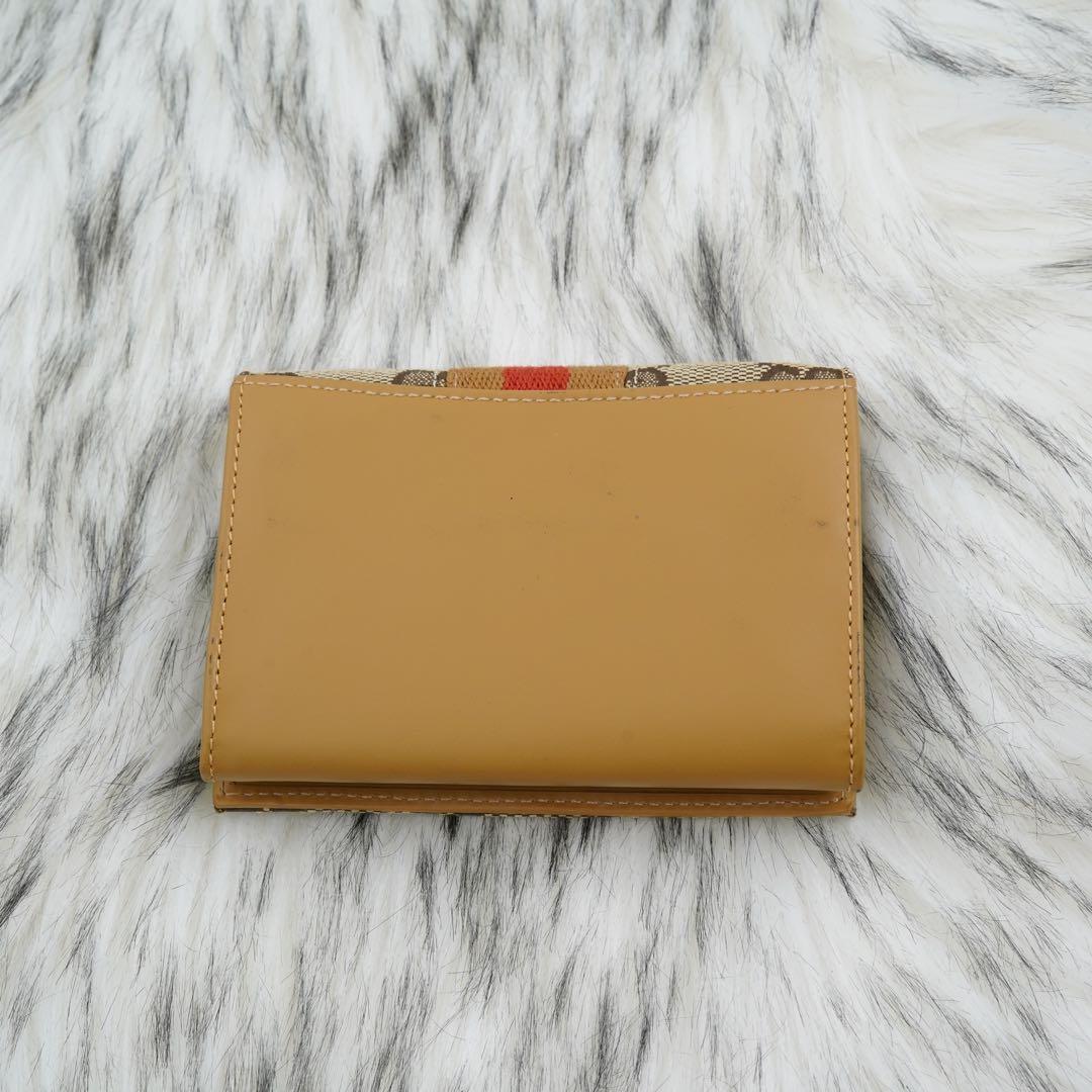 未使用品　箱付き　GUCCI グッチ　カードケース　名刺入れ　シェリーライン