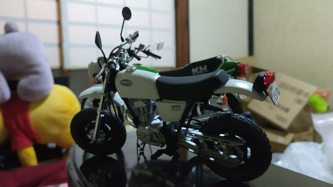 バイクプラモデルエイプ製作用依頼用 エイプのみの販売。KH400は付きません。