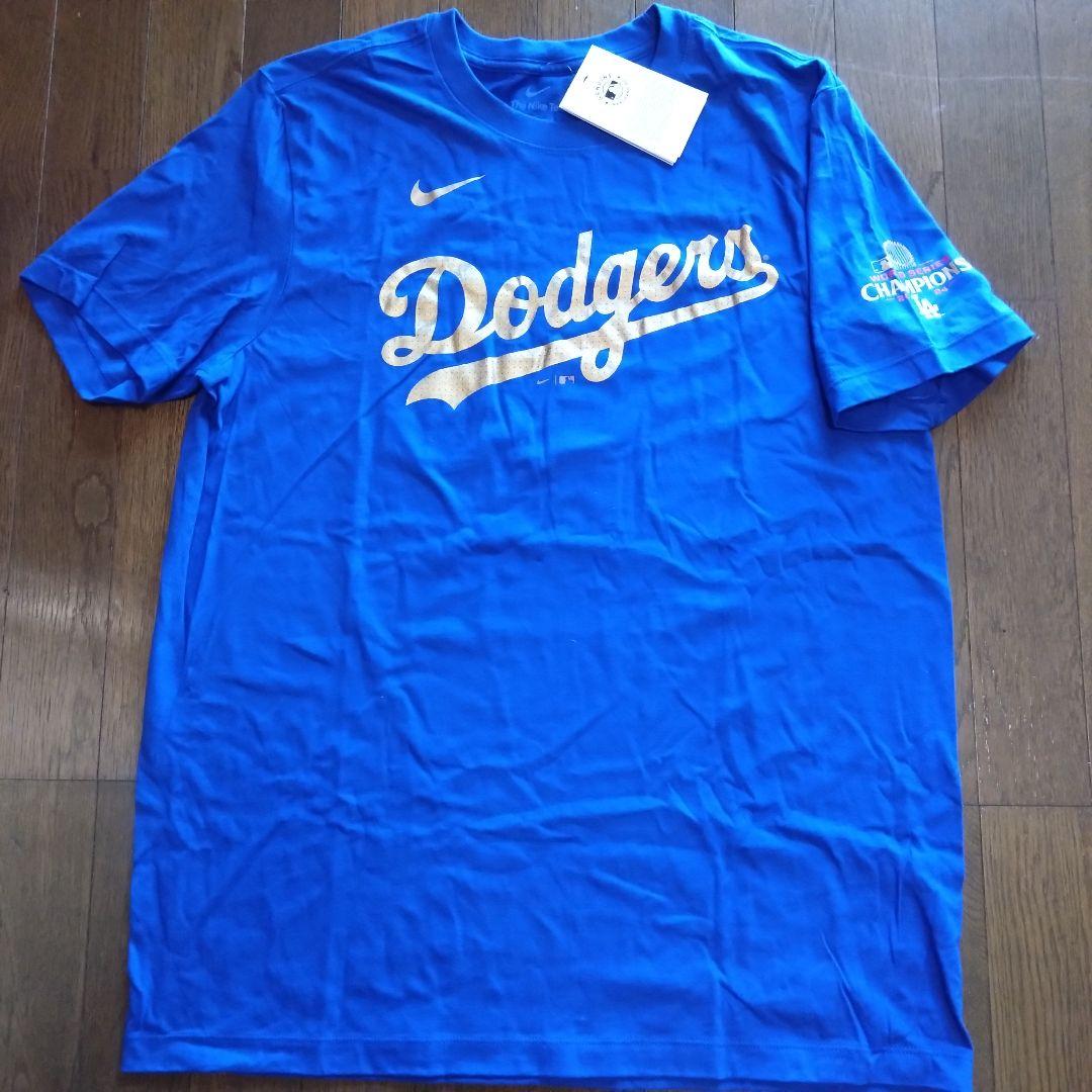 【未使用】大谷翔平　ドジャース　チャンピオン記念Tシャツ