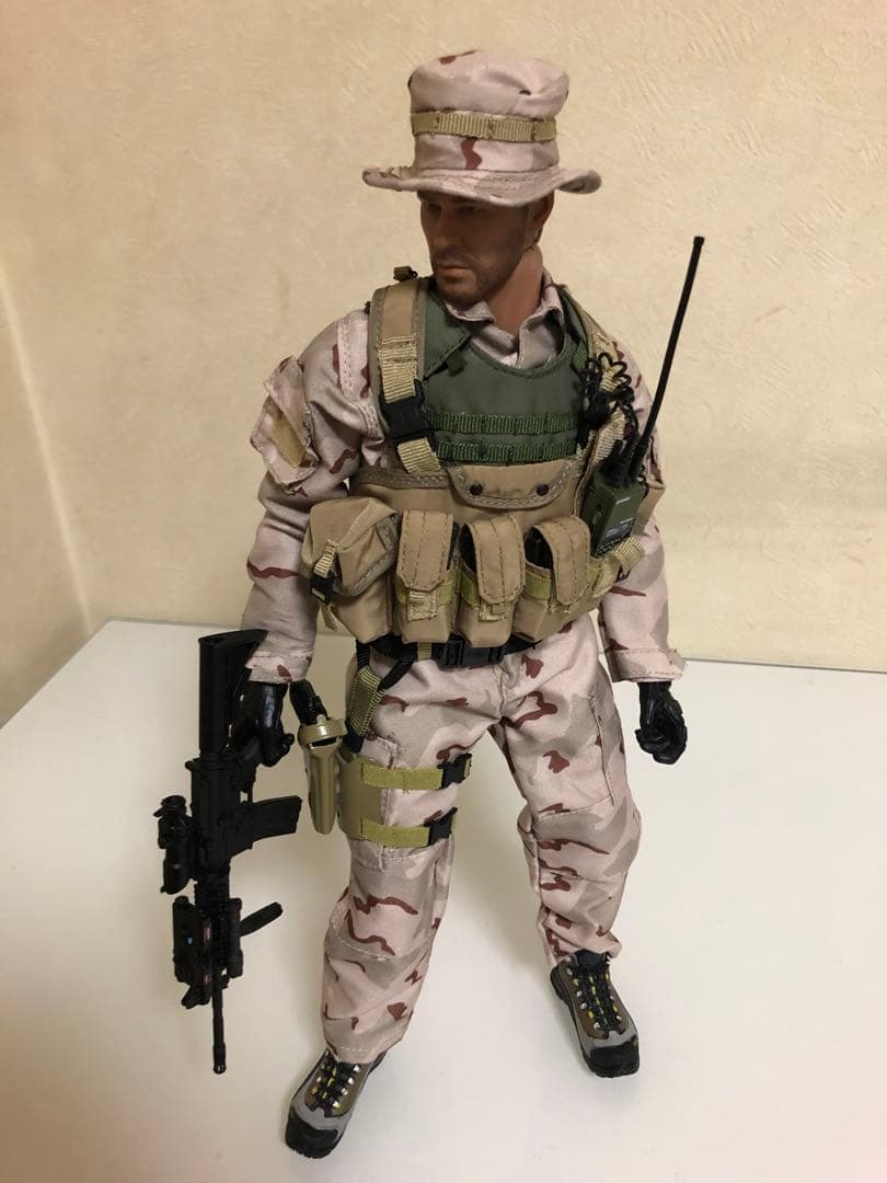 1/6 ミリタリー　フィギュア アクション　特殊部隊　装備　ホットトイズ　武器