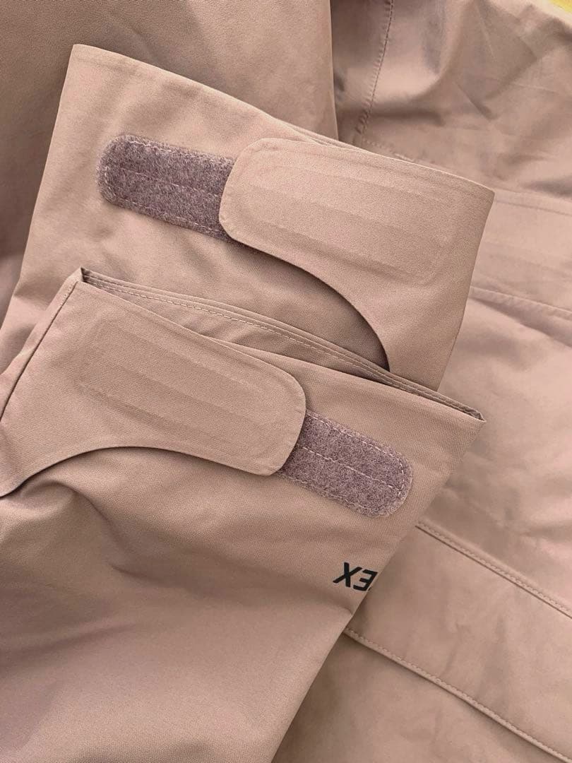 ウィメンズ Burton パウライン GORE-TEX 2L ジャケット